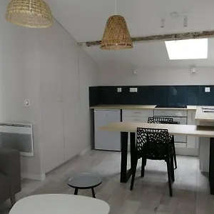 Appartement ,centre Historique , Entrée Autonome, Montélimar