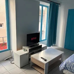 Appartement Superbe Meuble Refait A Neuf, Montélimar